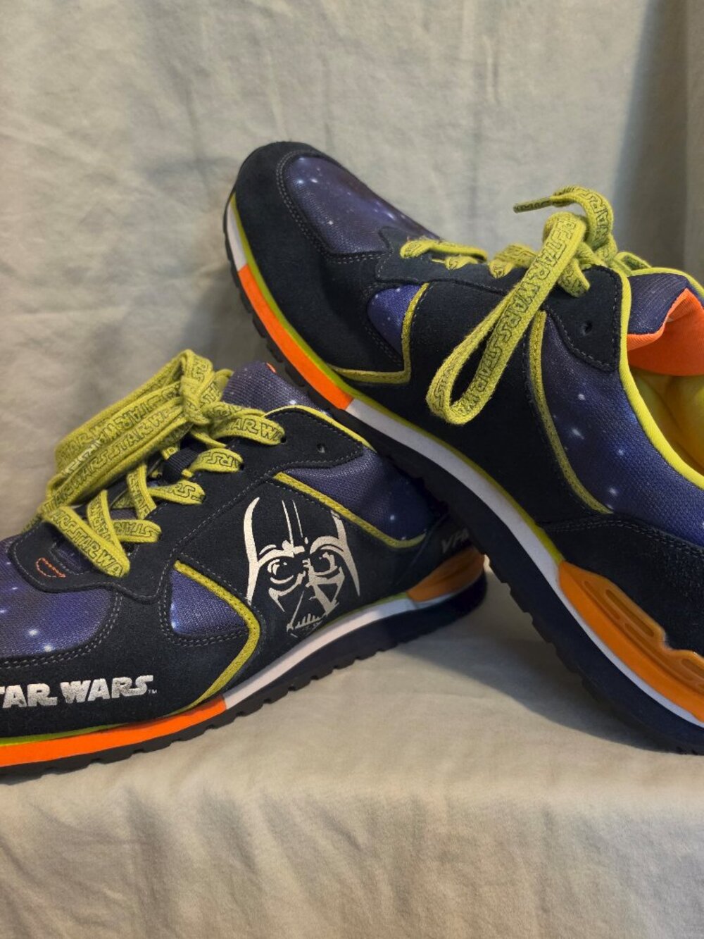 Stride Rite Star Wars Darth Vader tennis shoes, sneakers, M13